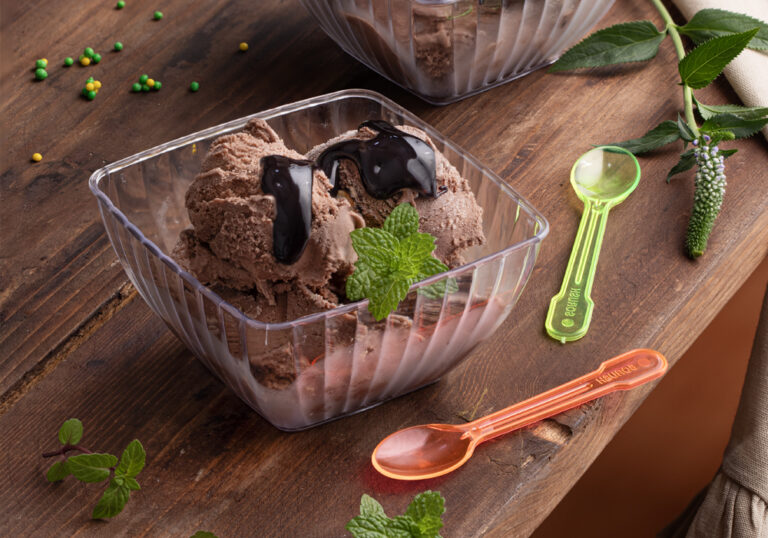 The production process of disposable plastic containers of Sorush Plastic